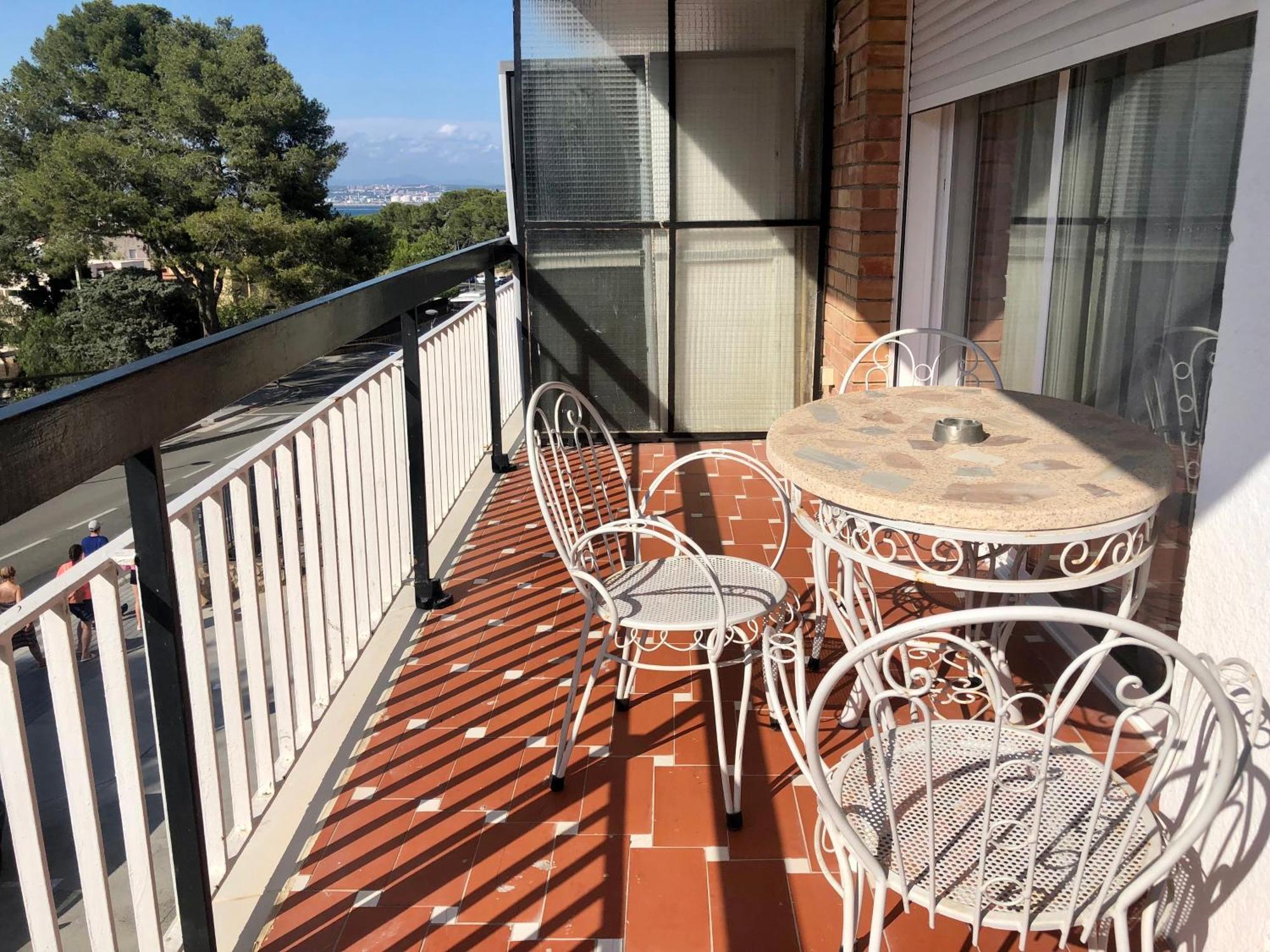 Familia, Amigos Y Playa Lägenhet Salou Exteriör bild
